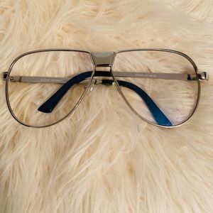 Vintage clear sunnies